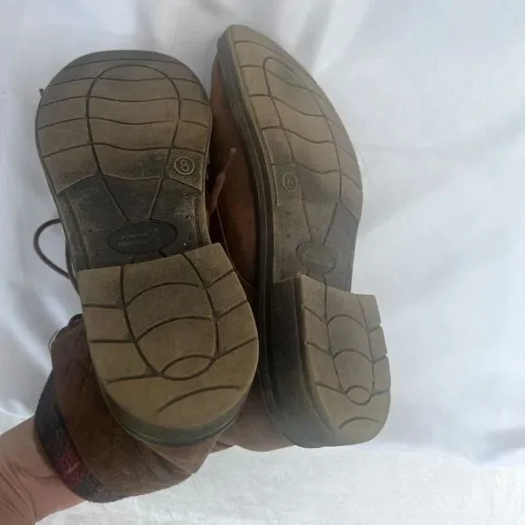 American Eagle Brown Lace Up Plaid Contrast Ankle Bootie Size 8 - Picture 8 of 10